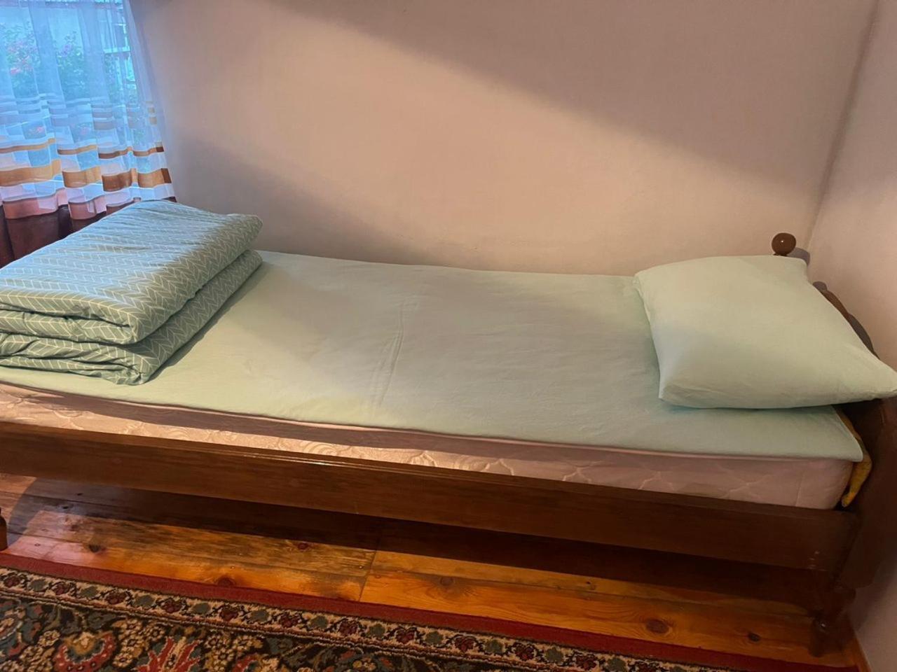 Toktogul Ghesthouse Otel Dış mekan fotoğraf