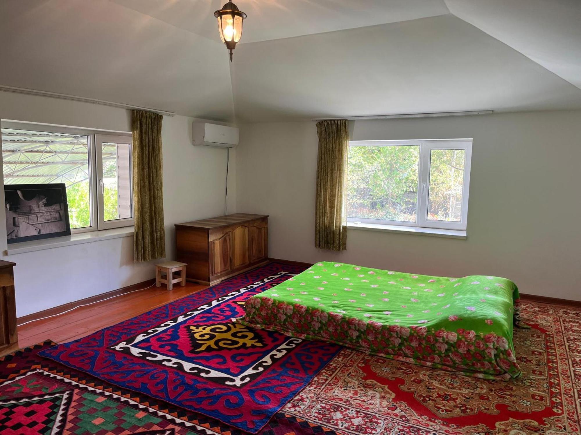 Toktogul Ghesthouse Otel Dış mekan fotoğraf